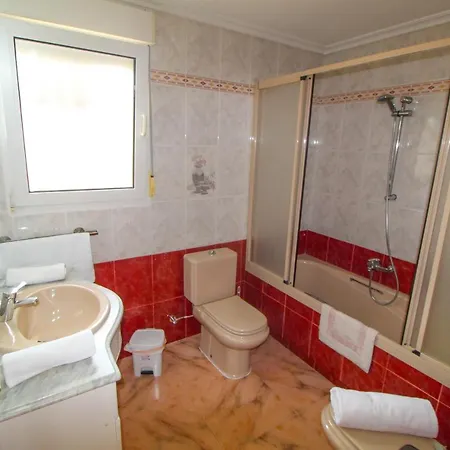 Great Villa, Sea Views, 20 Secs Walk To The Beach, Bbq, 9 People, 5 Mins Car From Alicante City Center, Sailing Club 3 Mins Walk Exterior photo