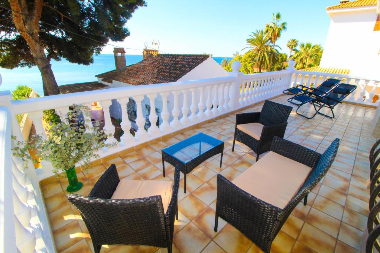 Great Villa, Sea Views, 20 Secs Walk To The Beach, Bbq, 9 People, 5 Mins Car From Center, Sailing Club 3 Mins Walk Willa Alicante